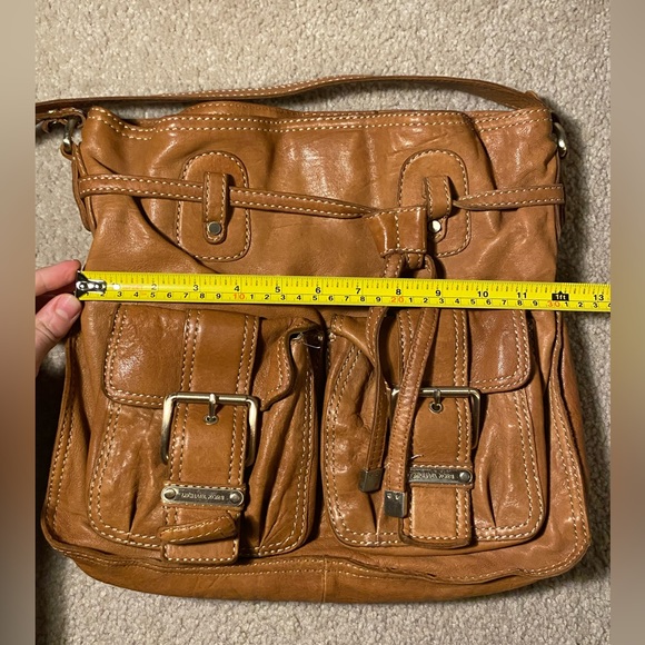 Michael Kors leather crossbody bag - Picture 13 of 16